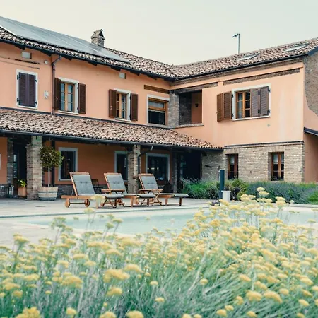 Rosmarino Langhe Oda ve Kahvaltı *